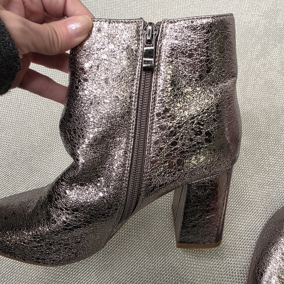 Shu Shop 🌎 Veronica Pewter Metallic Ankle Boots Sz 7.5 - Picture 3 of 10